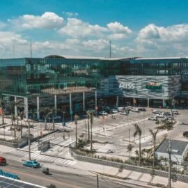 Metro Plaza – Charles Summer